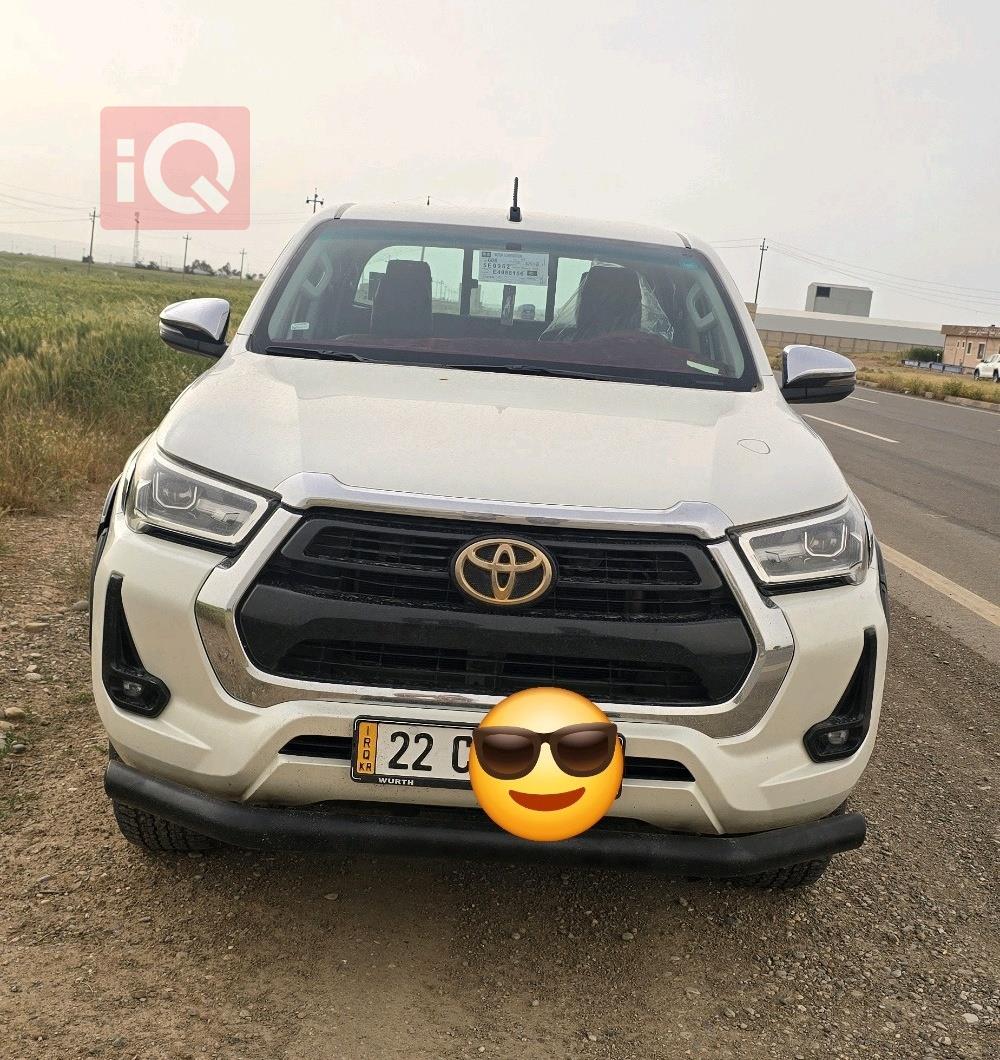 تويوتا هايلوكس